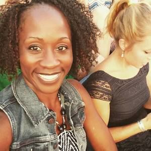 Meet your Posher, Rebecca